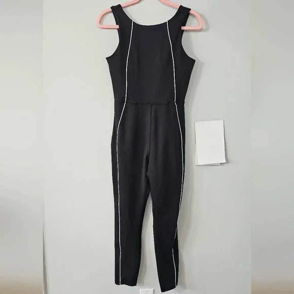 Move Theology Daring Jumpsuit  - Size L - Picture 1 of 1